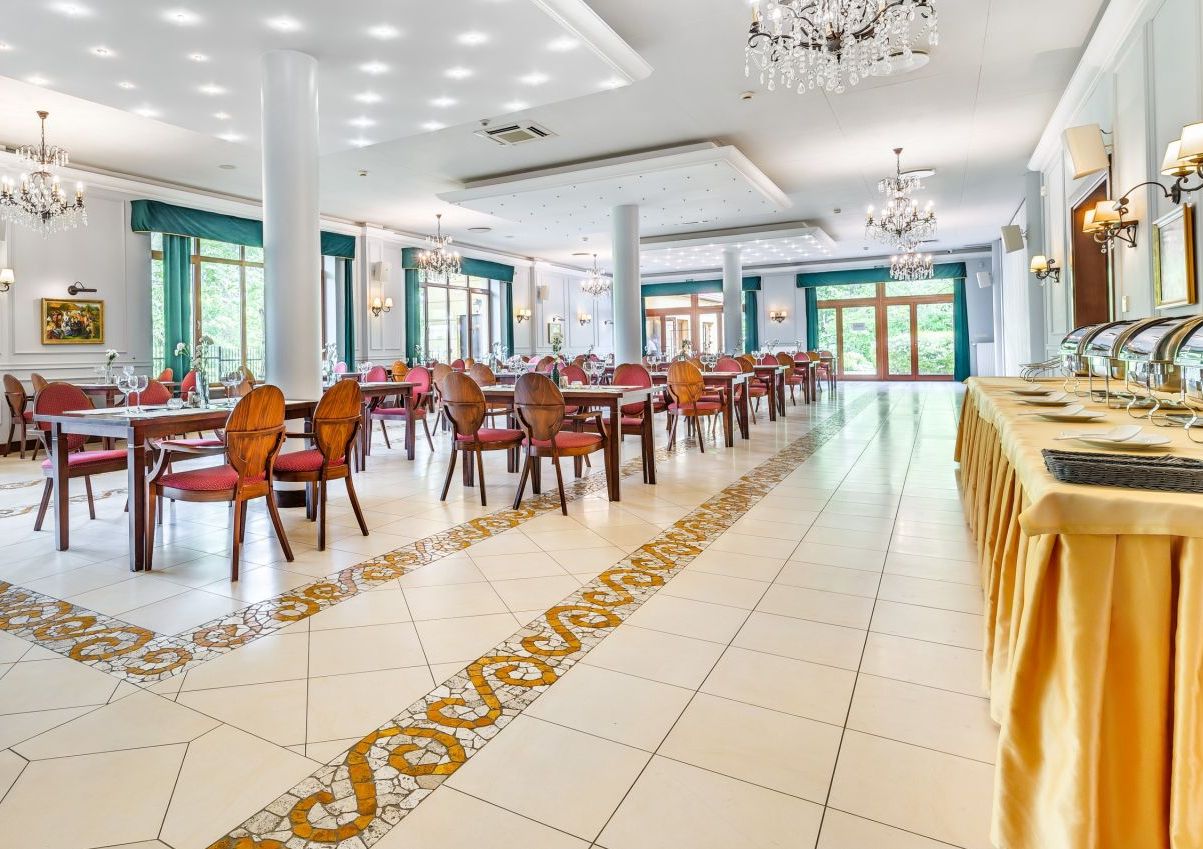 Hotel Pan Tadeusz Serock restauracja na kolacje biznesowe
