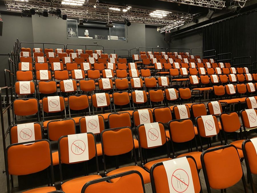 Konferencje hybrydowe kiedyś i dziś Alexandra Kunowska konferencje.pl