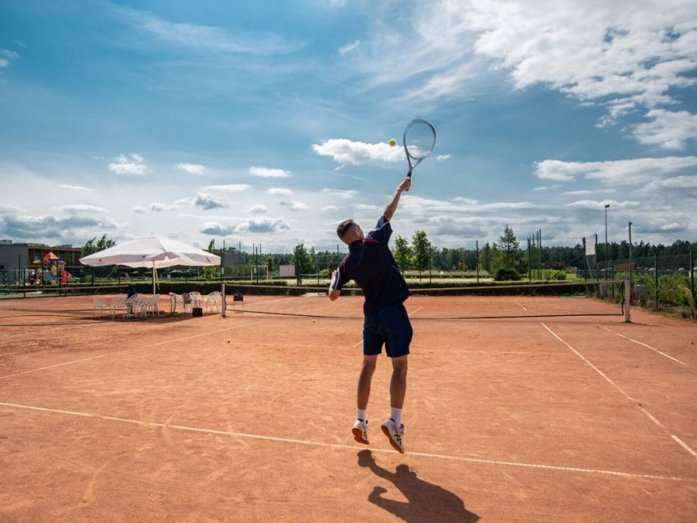 BoniFaCio SPA & Sport Resort Sochacin tenis