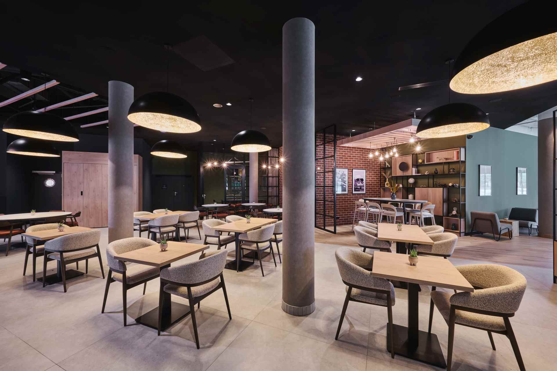 Campanile PRIME Warsaw Airport - Premiere Classe restauracja