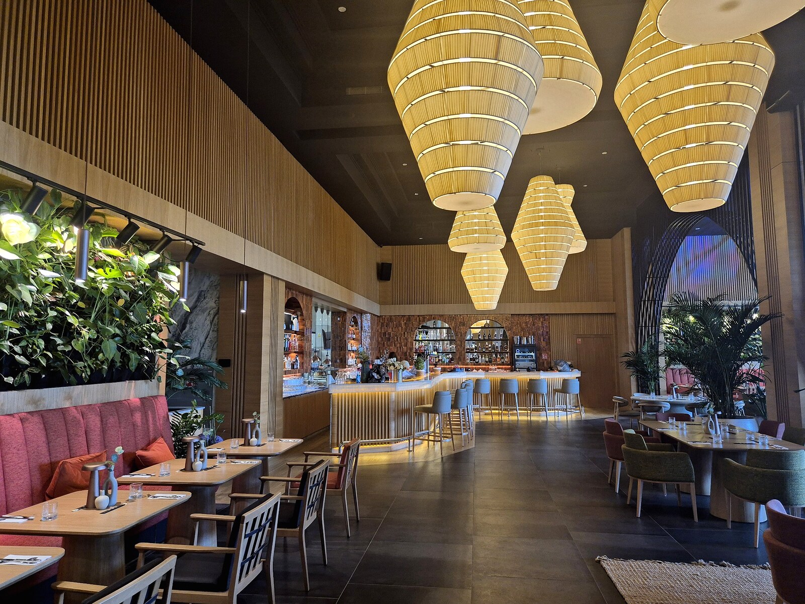 Restauracja Monsoon w Hotelu Gołębiewski Pobierowo
