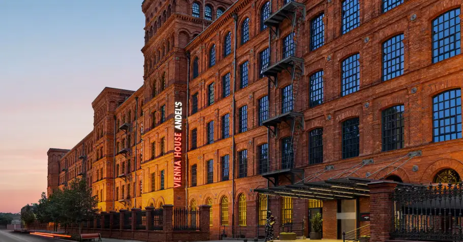 Vienna House by Wyndham Andel's Lodz