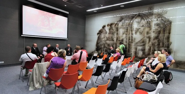 Szklane atrakcje na konferencje w Centrum Dziedzictwa Szkła w Krośnie