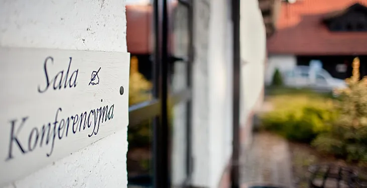 Doleć helikopterem na konferencję