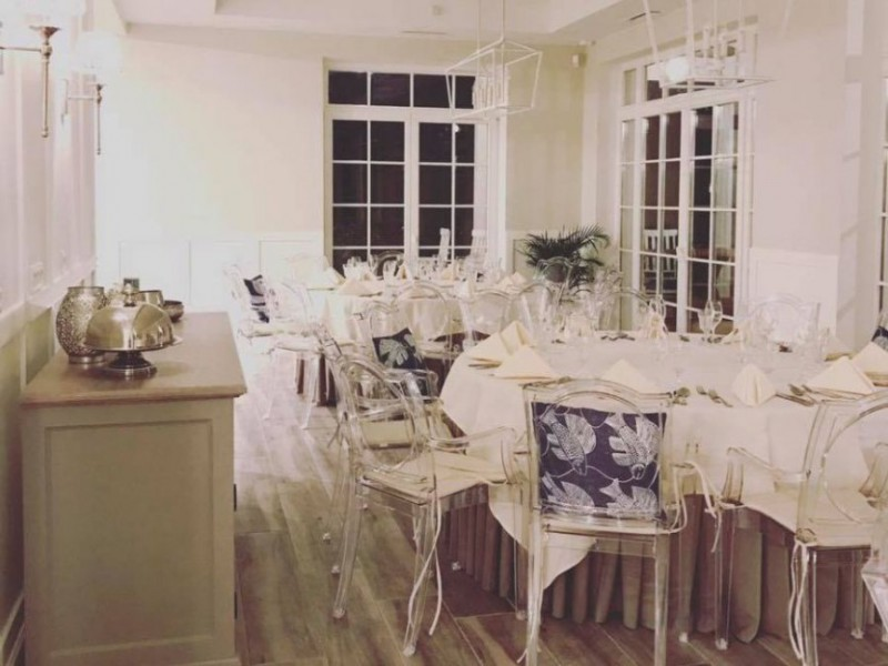 Konferencje w amerykańskim stylu. Otwarto nowy hotel w centrum Mazowsza