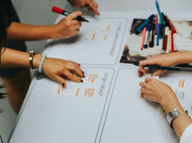 Współpraca między działami kreacji i obsługi klienta w agencji eventowej. Czy możliwa jest zamiana stanowisk w tej branży?