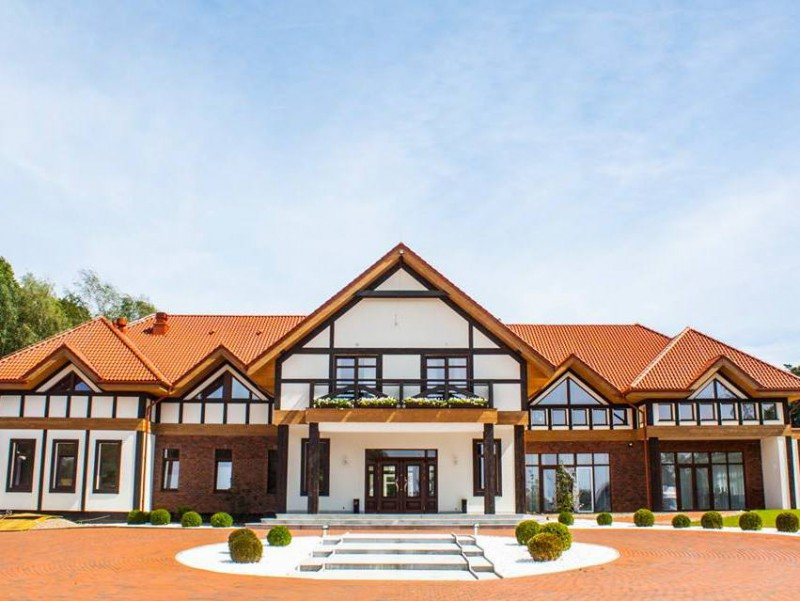 Dworek z salami na przyjęcia i konferencje w Szczecinie już otwarty