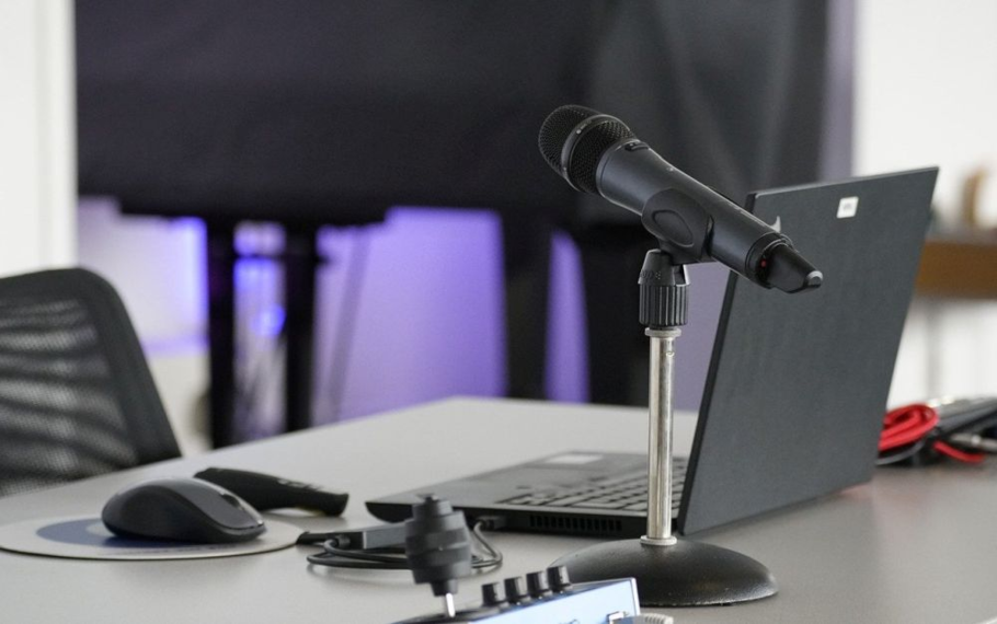 Jak nagłośnić konferencję i event? Praktyczne wskazówki