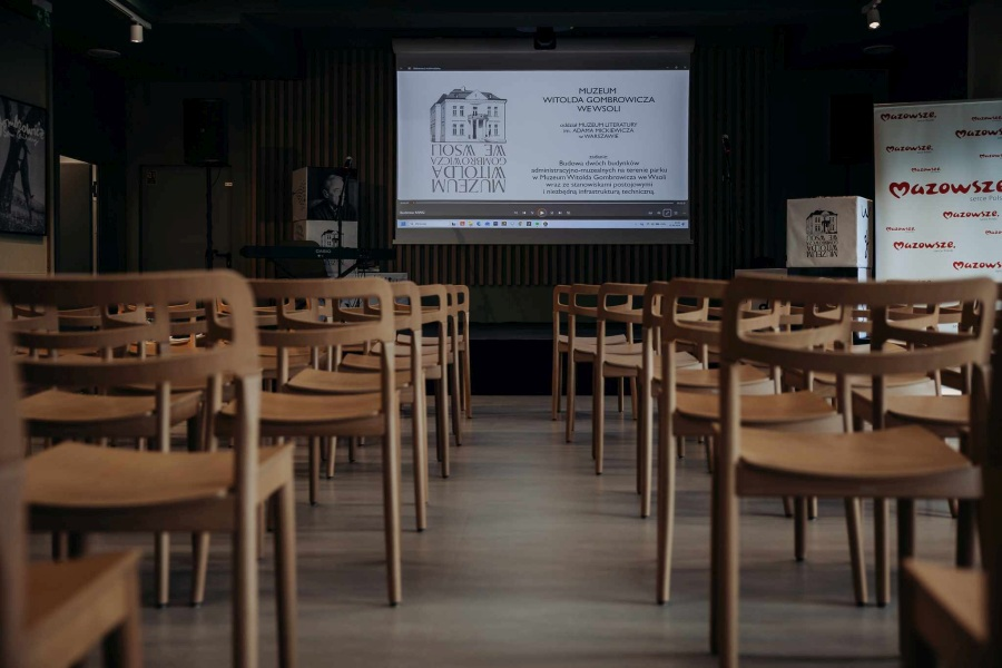 Muzeum Gombrowicza we Wsoli po rozbudowie. Nowa sala na konferencje i wydarzenia