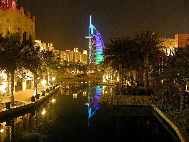 Ritz Carlton najwyższym hotelem świata