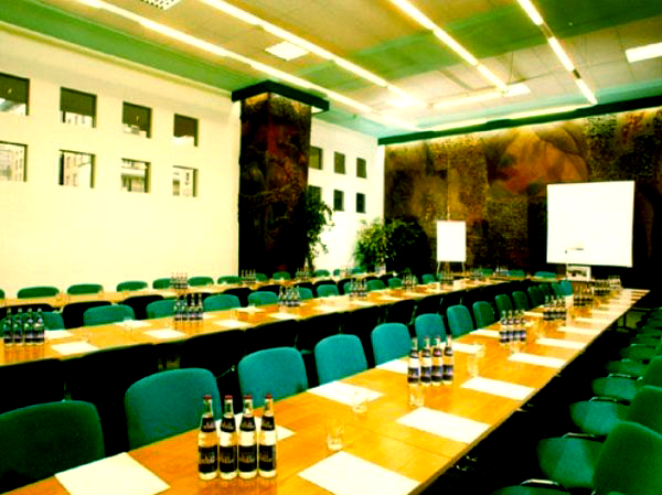 Warszawski hotel zyskał podwójną kategoryzację