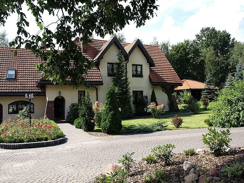 Otwarcie hotelu konferencyjnego Noce i Dnie pod Warszawą