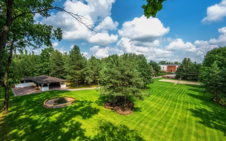 Firmowy event i konferencja pod Warszawą? Sprawdź ofertę Mercure Wiązowna Brant!