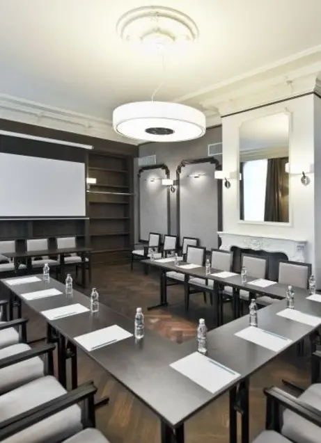 Sale konferencyjne w Świdnicy w otoczeniu historycznego miasta