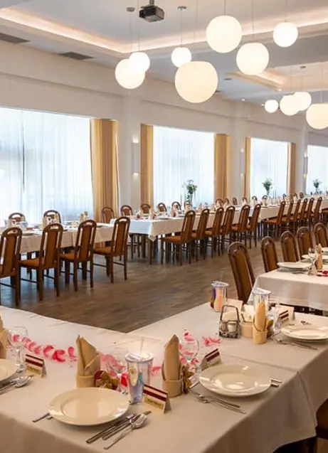 Sale konferencyjne w Poraju – Biznes w otoczeniu Jury