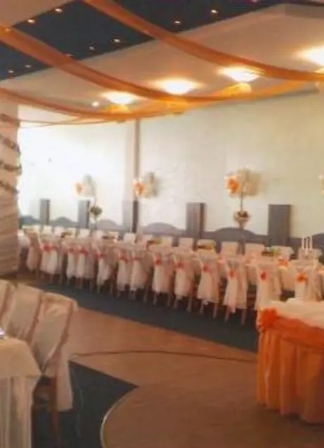 Porównanie ofert konferencyjnych w Świdnicy na konferencje.pl