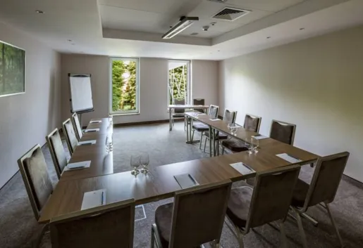 Hotel Narvil Sala Wkra