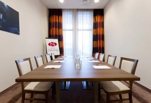 BIZNES CAFE / NARADA