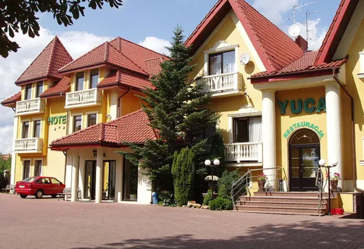 YUCA Hotel Restauracja
