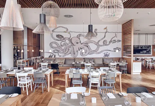 Mera Brasserie - na parterze