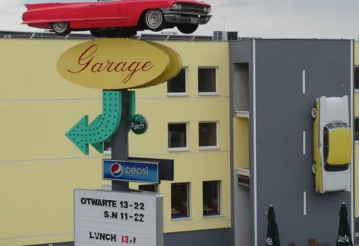 Garage Hotel