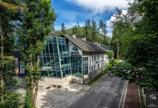 Hotel Murowanica