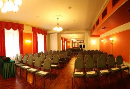 Konferencyjna A + B
