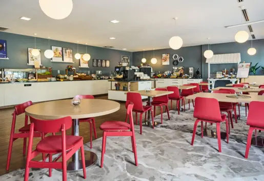 Novo Square Lounge Bar