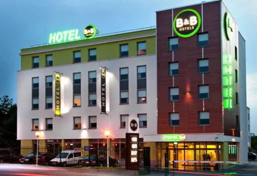 Hotele sieci B&B z szybszymi łączami internetowymi