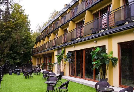 Polaris Hotel Rooms & Apartments