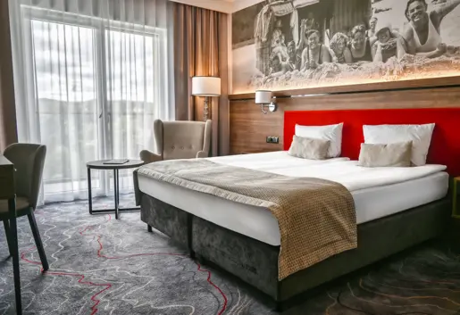 Premium z balkonem/ tarasem