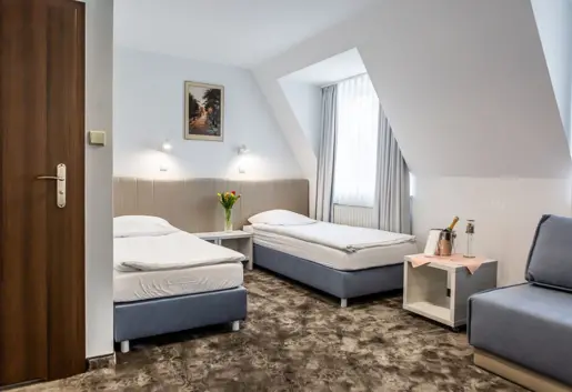 Dwójka (Twin) Family