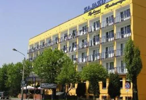 Zajazd Dyliżans Pocztowy - OBIEKT ZAMKNIĘTY (zamknięty na stałe)