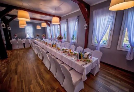 Restauracja Marcowy Zając