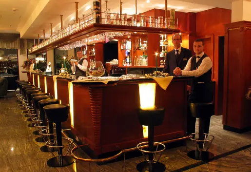 Lobby Bar