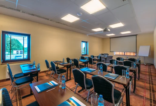 Mikołajki Resort Spa sala konferencyjna
