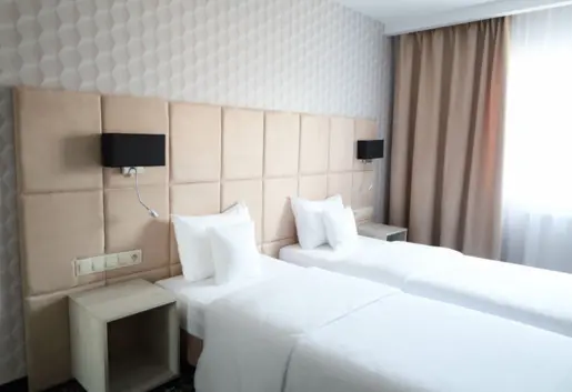 Falenty Biznes i Wypoczynek Apartament Junior Suite