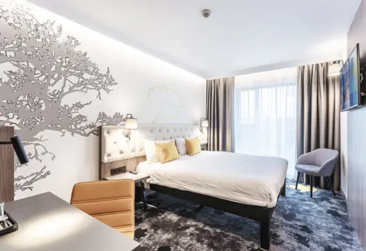 Pokój Dwuosobowy dla 2 os. – jedno duże łóżko