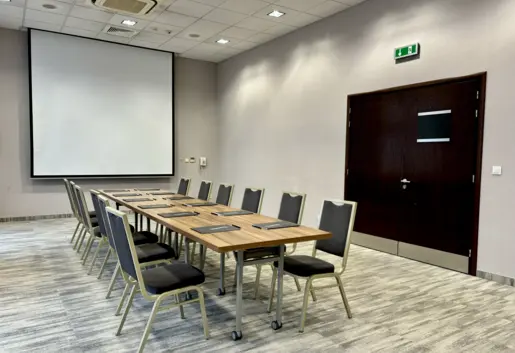 Charleston + Biznes Club