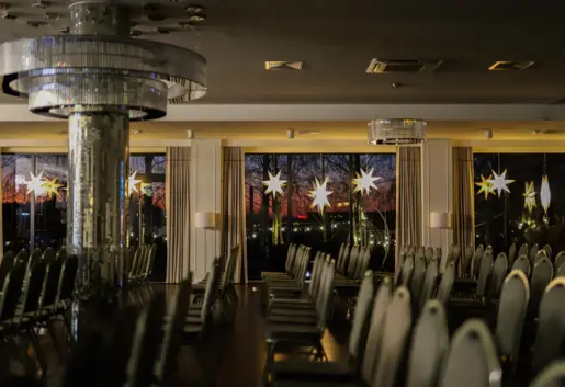 Arboretum Hotel & Restaurant