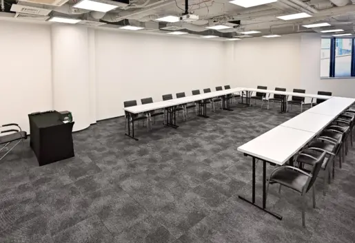 Sala 9 - Al. Jerozolimskie 123A