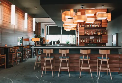 Warsaw Plaza Hotel Bar One & Only