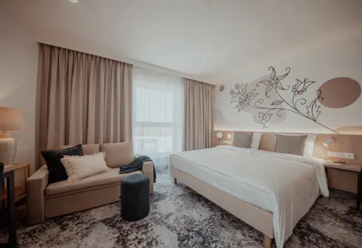 Apartament SUPERIOR z aneksem kuchennym typu KING z kanapą