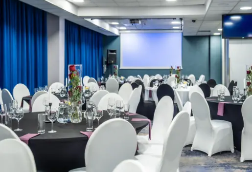 Sala A+B