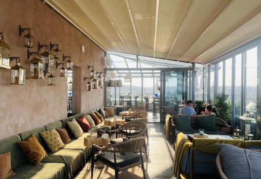 Restauracja Yalla Rooftop Gdańsk - OBIEKT ZAMKNIĘTY