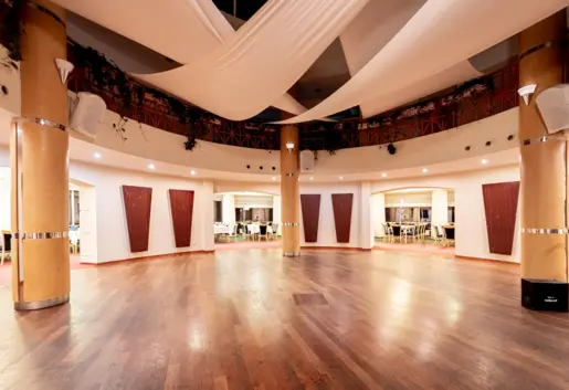 Arena Hotel Senator- parkiet