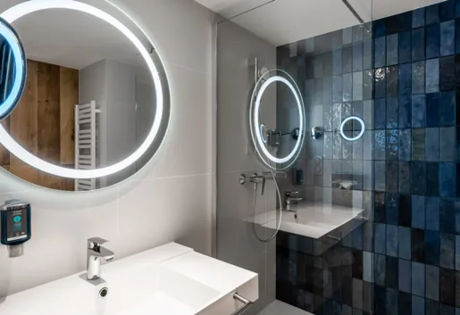 Pokój dwuosobowy TWIN z widokiem na morze