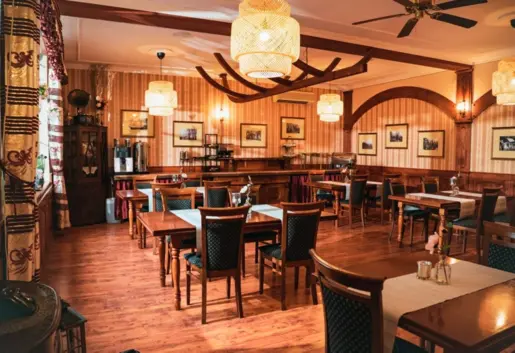 Restauracja Dworu Ostoia