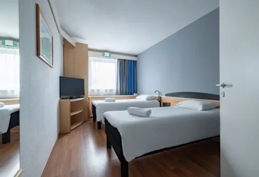 TWIN - pokój typu standard z 2 łóżkami pojedynczymi