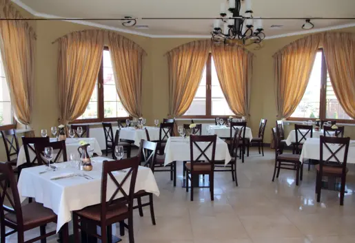 Restauracja w Hotelu Ambasada